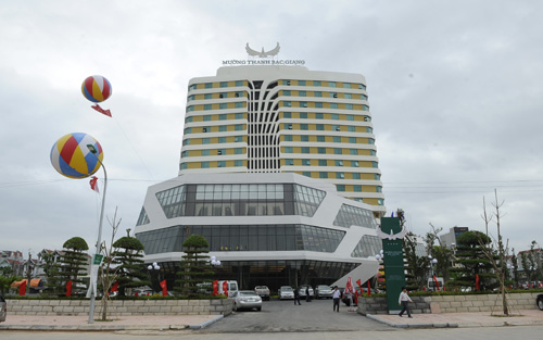 {keywords} {keywords}