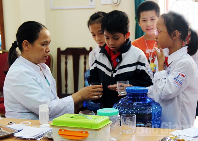 {keywords} {keywords}