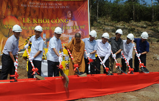 {keywords} {keywords}