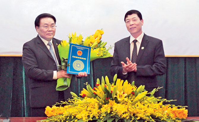 {keywords} {keywords}