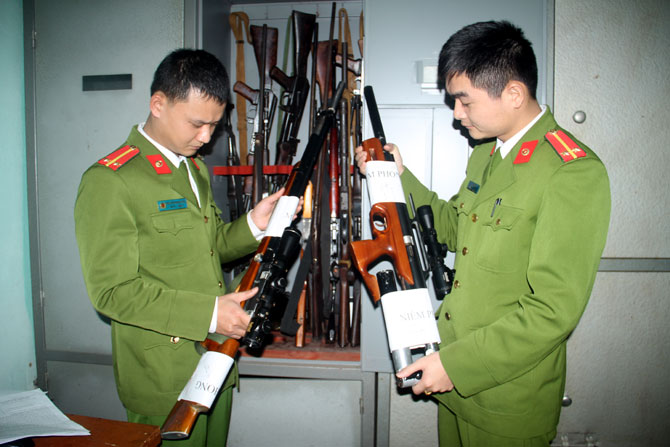 {keywords} {keywords}