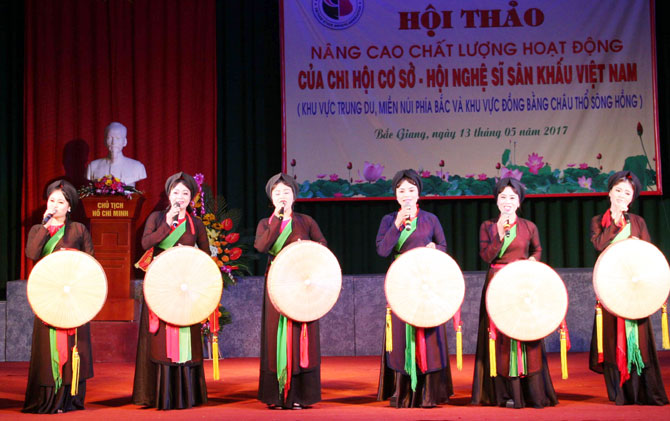 {keywords} {keywords}