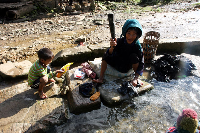 {keywords} {keywords}