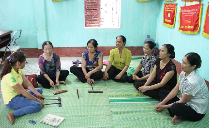 Việt Yên mở lớp dạy hát ca trù