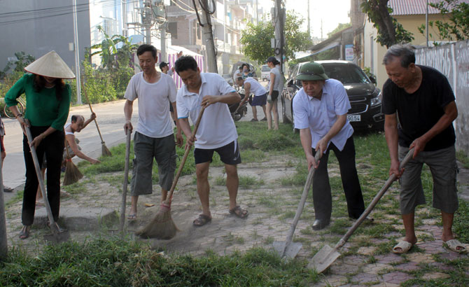 TP Bắc Giang: Hơn 1 nghìn người tham gia vệ sinh môi trường