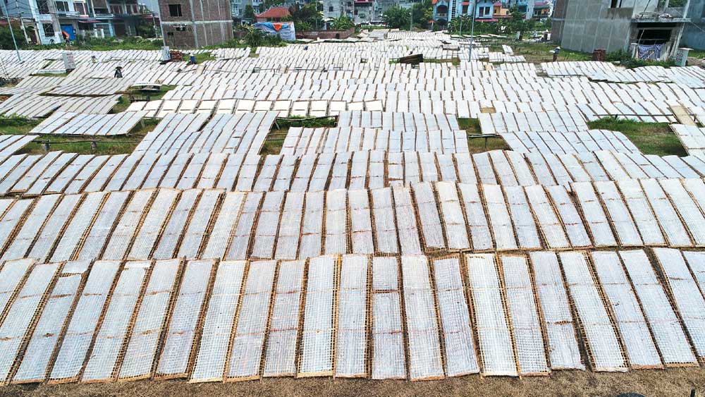 {keywords} {keywords}