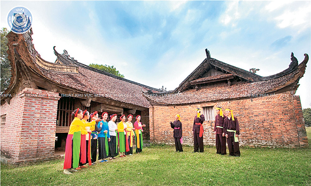 {keywords} {keywords}