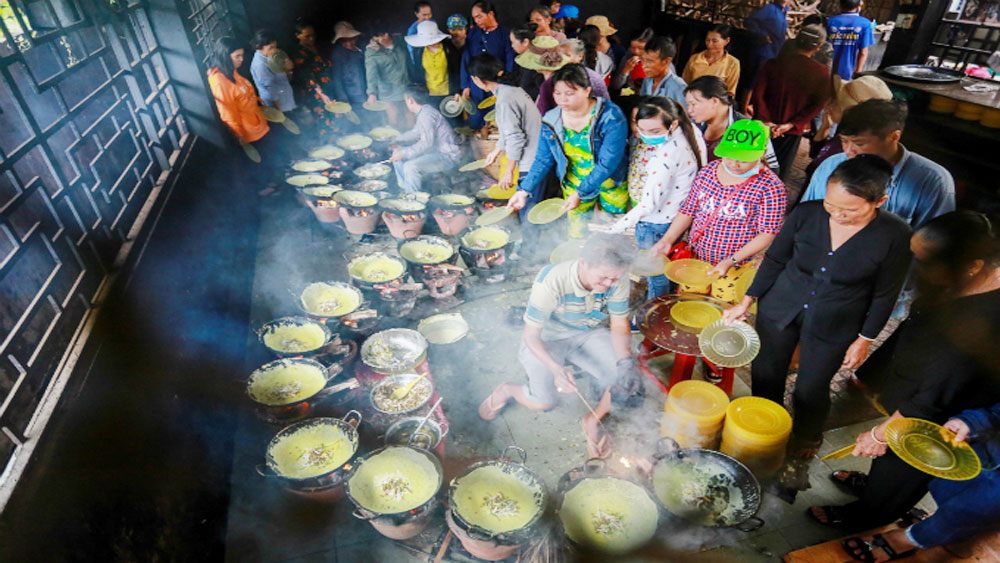 Pancakes in a pagoda: Finding more than just inner peace in southern Vietnam