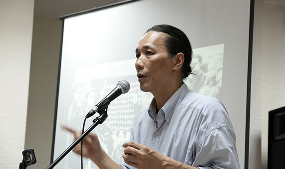 {keywords} {keywords}