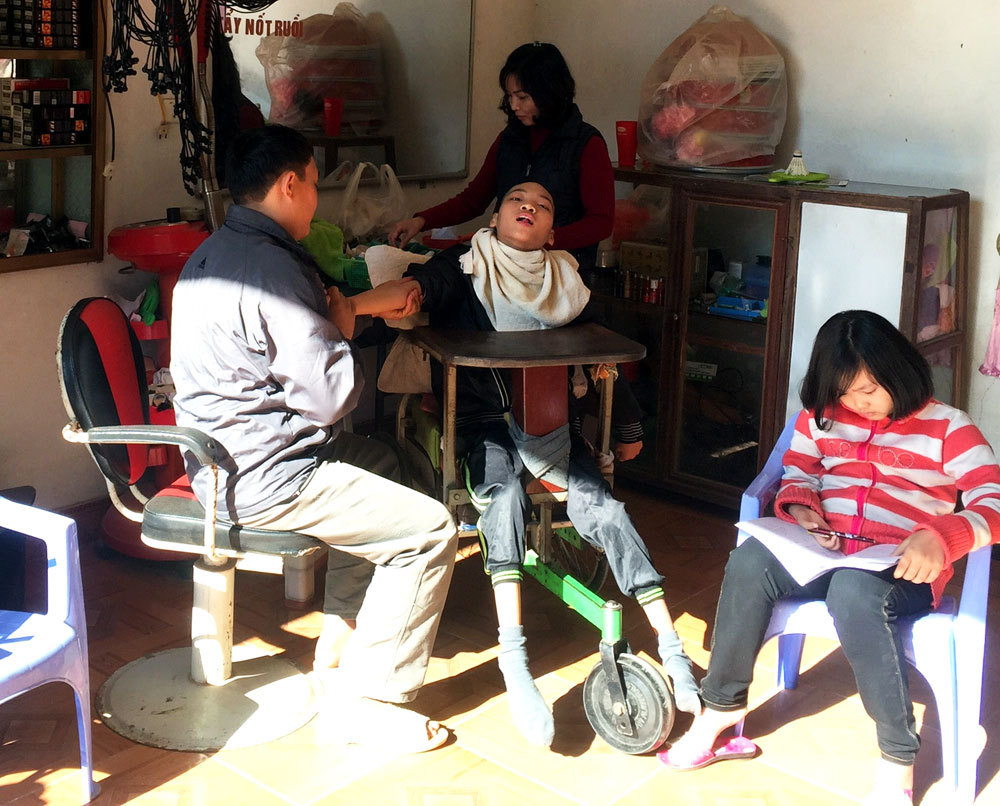 {keywords} {keywords}