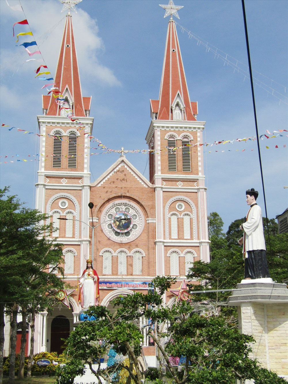 {keywords} {keywords}