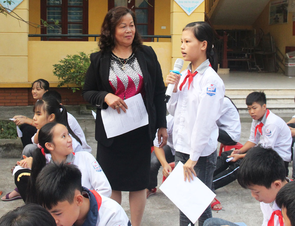 {keywords} {keywords}