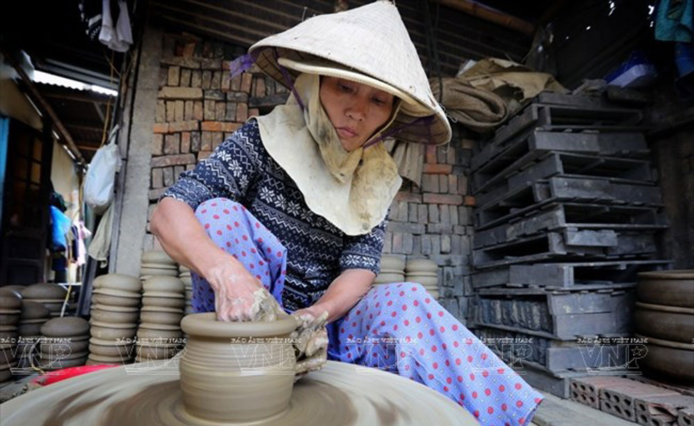 {keywords} {keywords}