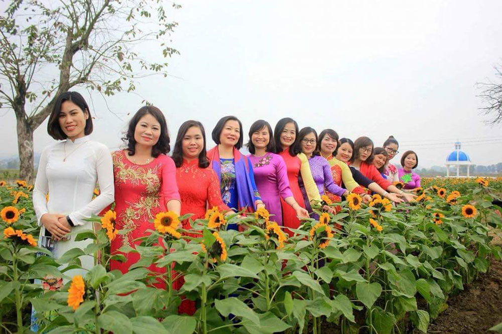 {keywords} {keywords}