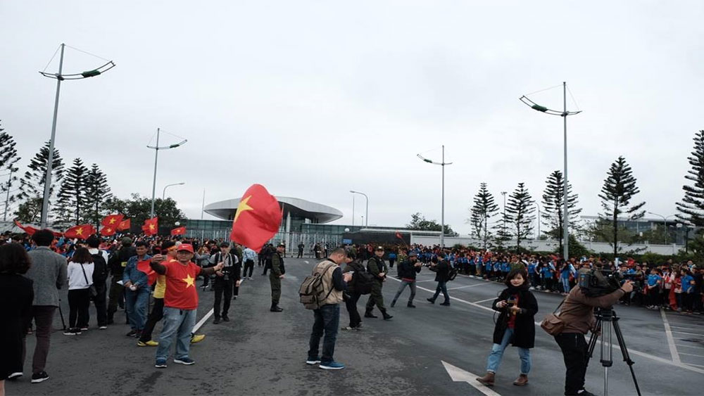 {keywords} {keywords}