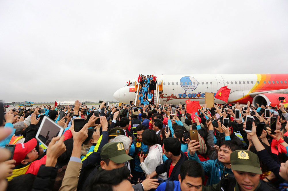 {keywords} {keywords}