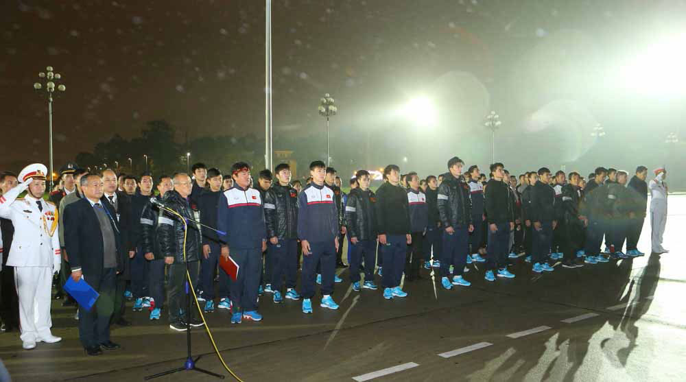 {keywords} {keywords}