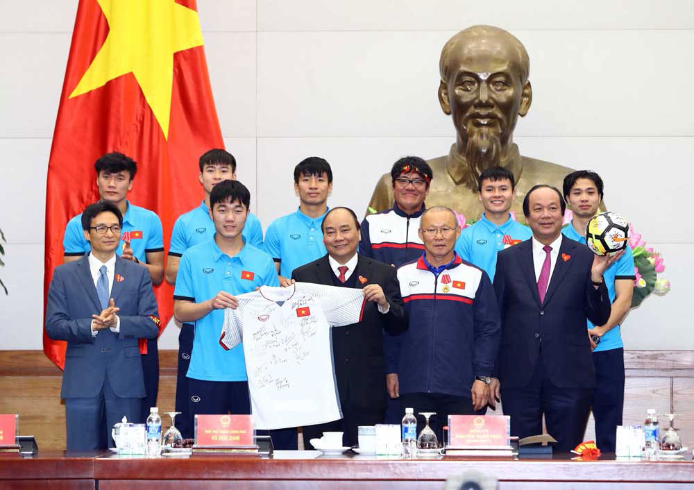 {keywords} {keywords}