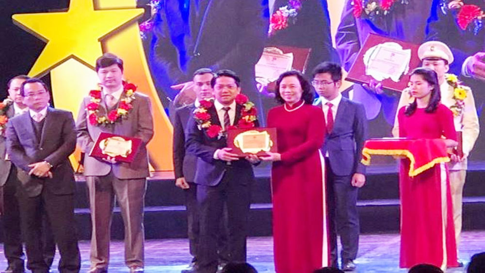 {keywords} {keywords}