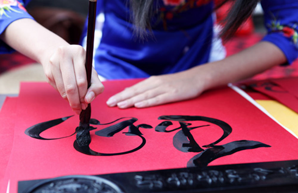 {keywords} {keywords}