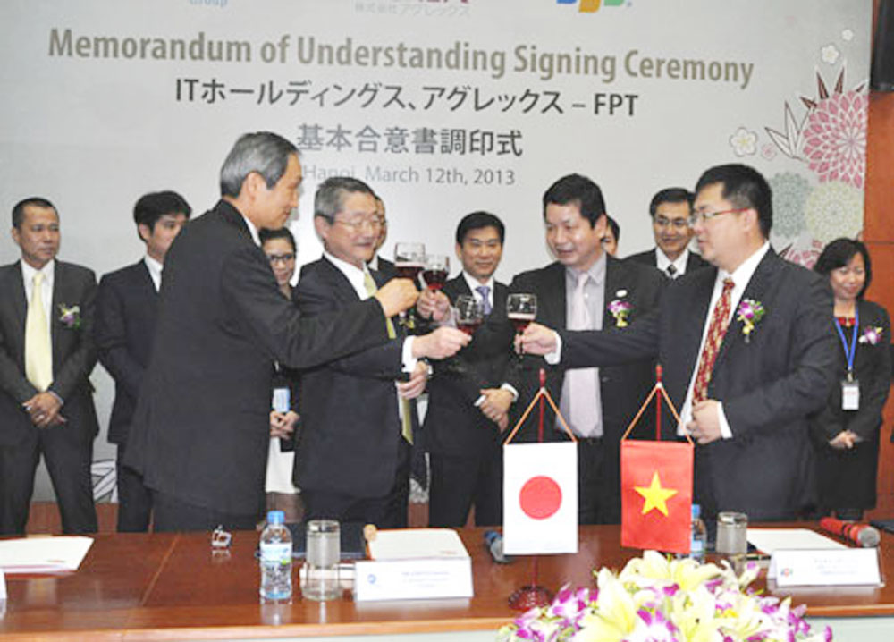 {keywords} {keywords}