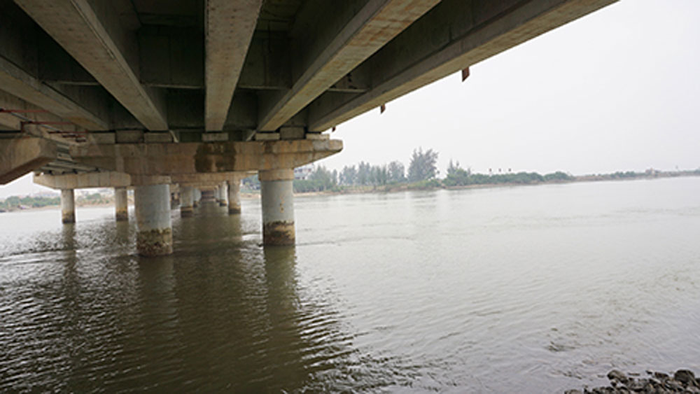 {keywords} {keywords}