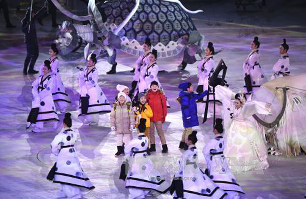 {keywords} {keywords}