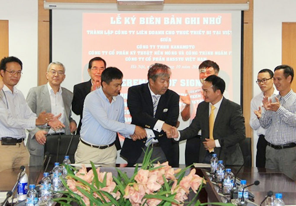 {keywords} {keywords}