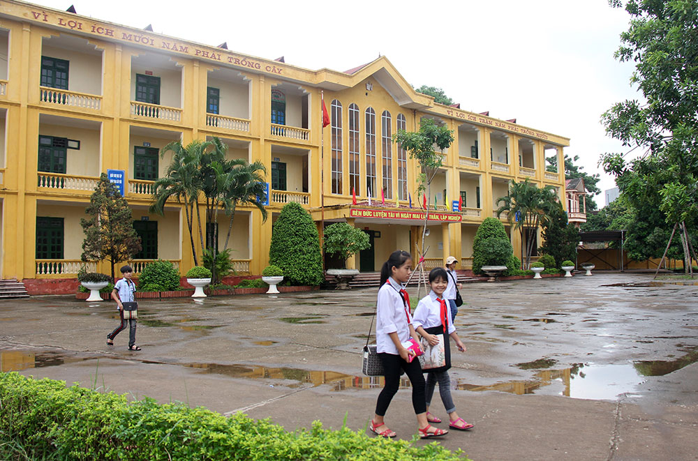 {keywords} {keywords}