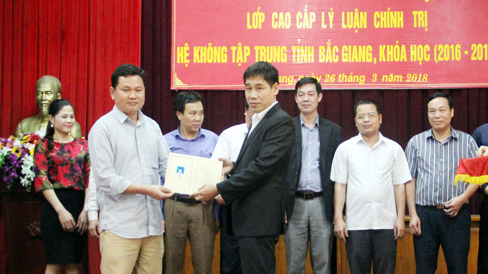 {keywords} {keywords}