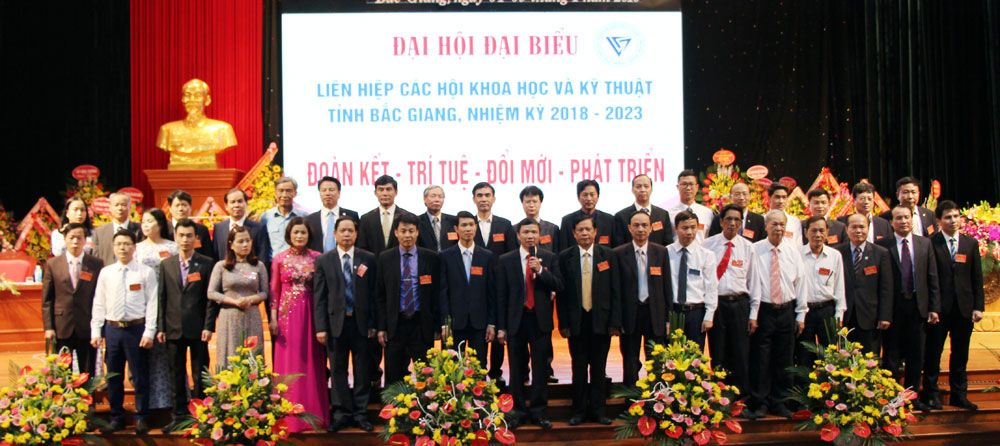 {keywords} {keywords}