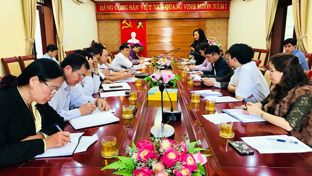 {keywords} {keywords}