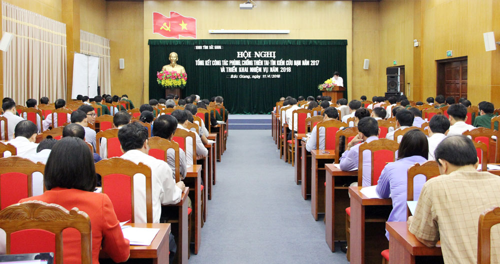 {keywords} {keywords}