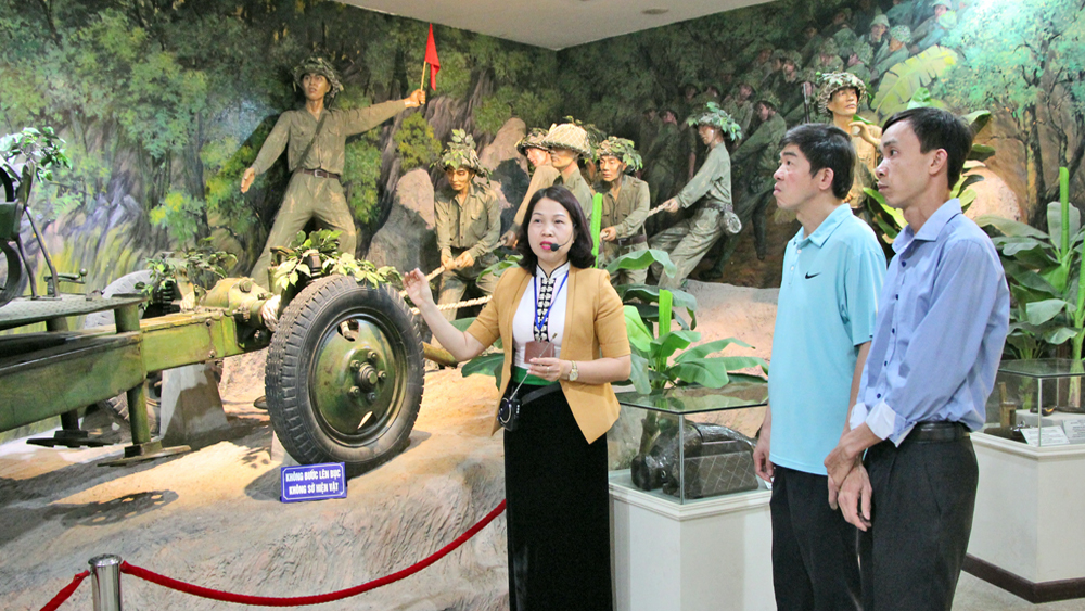 {keywords} {keywords}