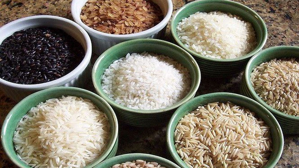 Nhận biết gạo 'ngậm' hoá chất