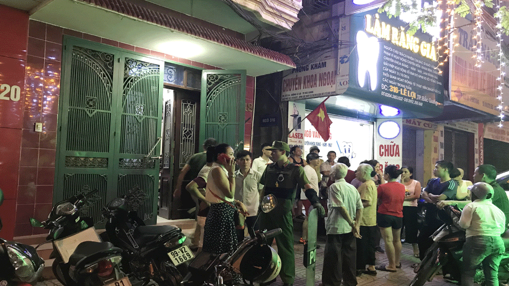 {keywords} {keywords}