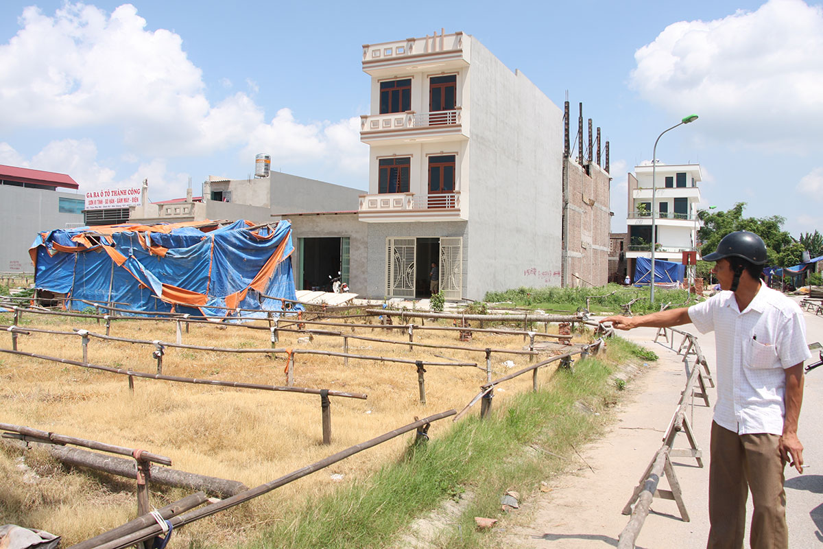 {keywords} {keywords}