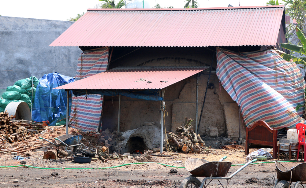 {keywords} {keywords}