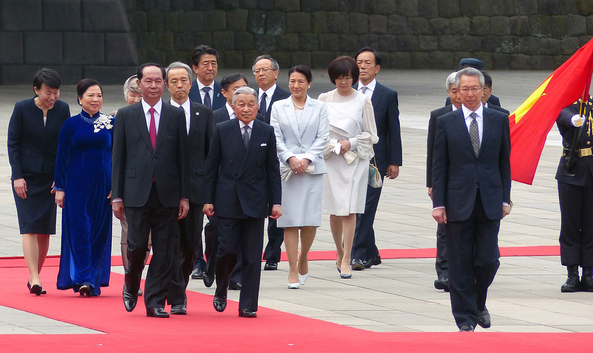 {keywords} {keywords}