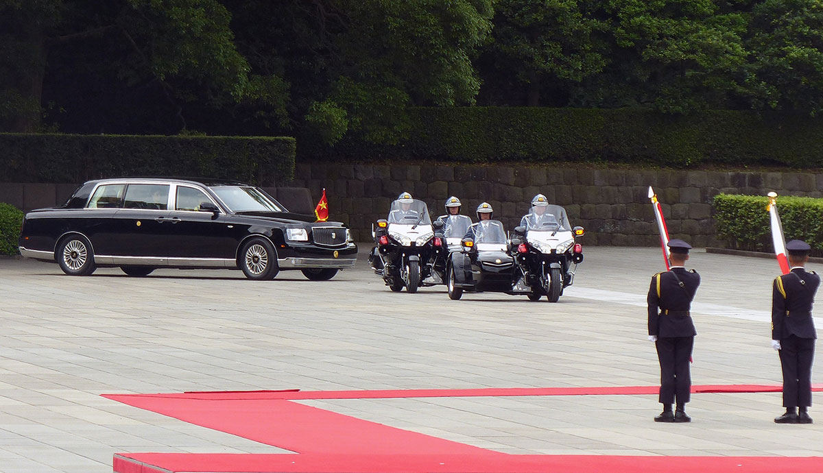 {keywords} {keywords}