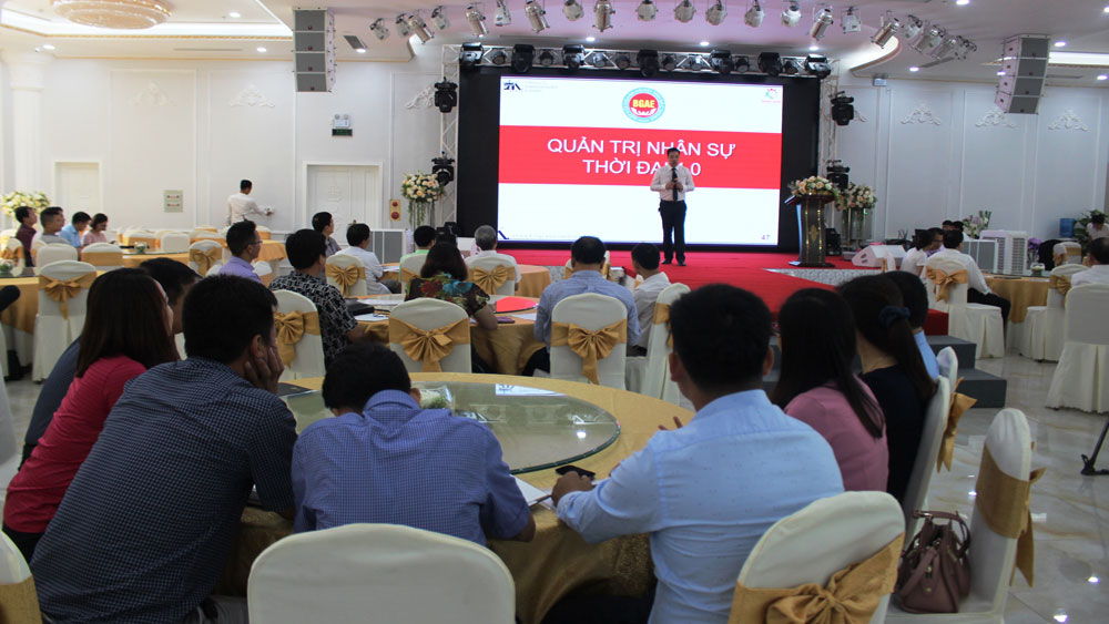 Trang bị kỹ năng quản trị nhân sự 4.0 cho doanh nghiệp