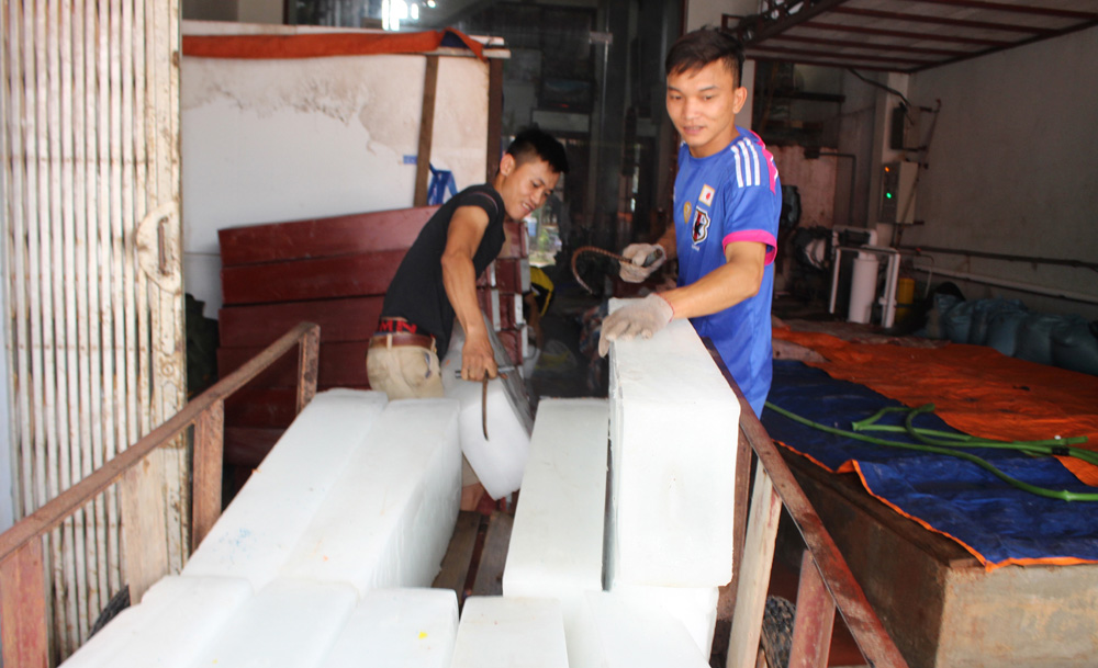 {keywords} {keywords}