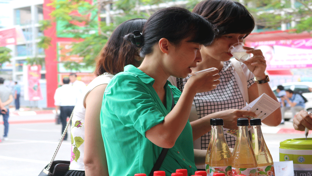 {keywords} {keywords}