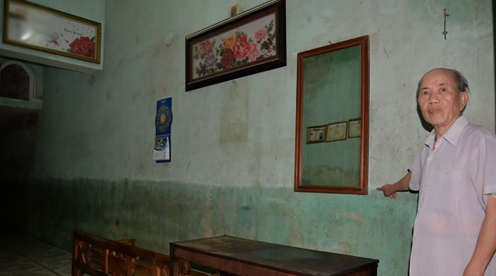 {keywords} {keywords}