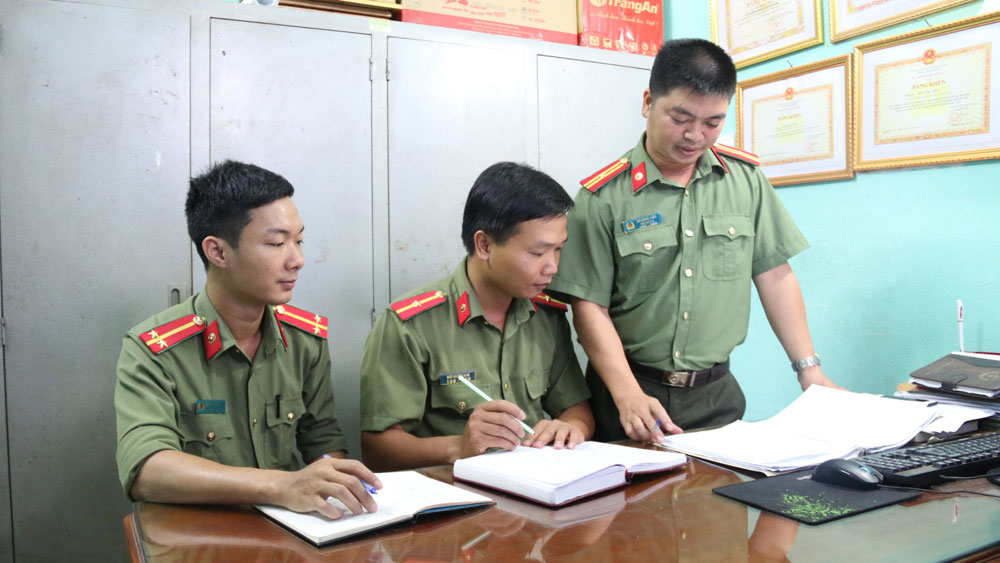 Thiếu tá Đỗ Đăng Viễn: Gần dân, bám địa bàn để hoàn thành nhiệm vụ