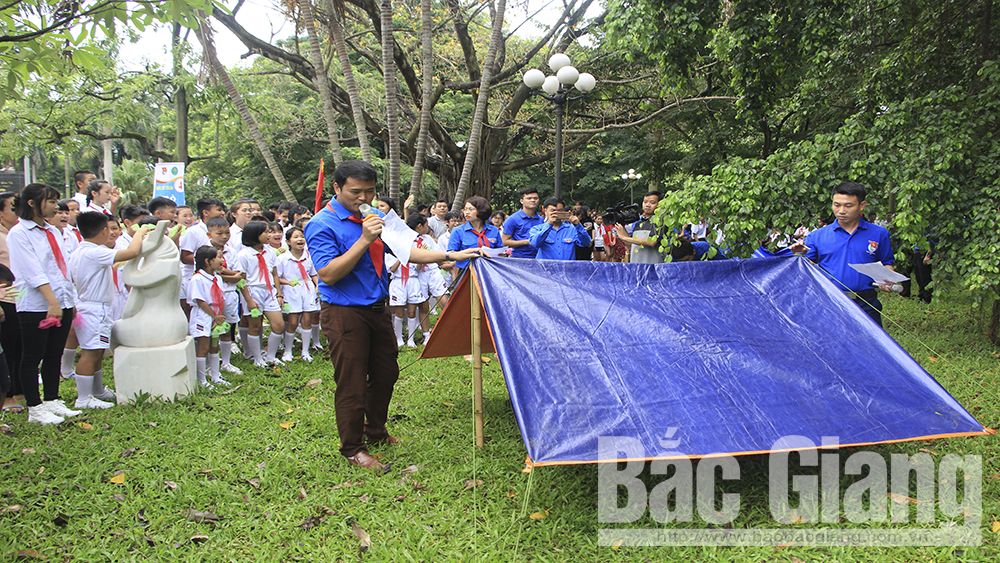 {keywords} {keywords}