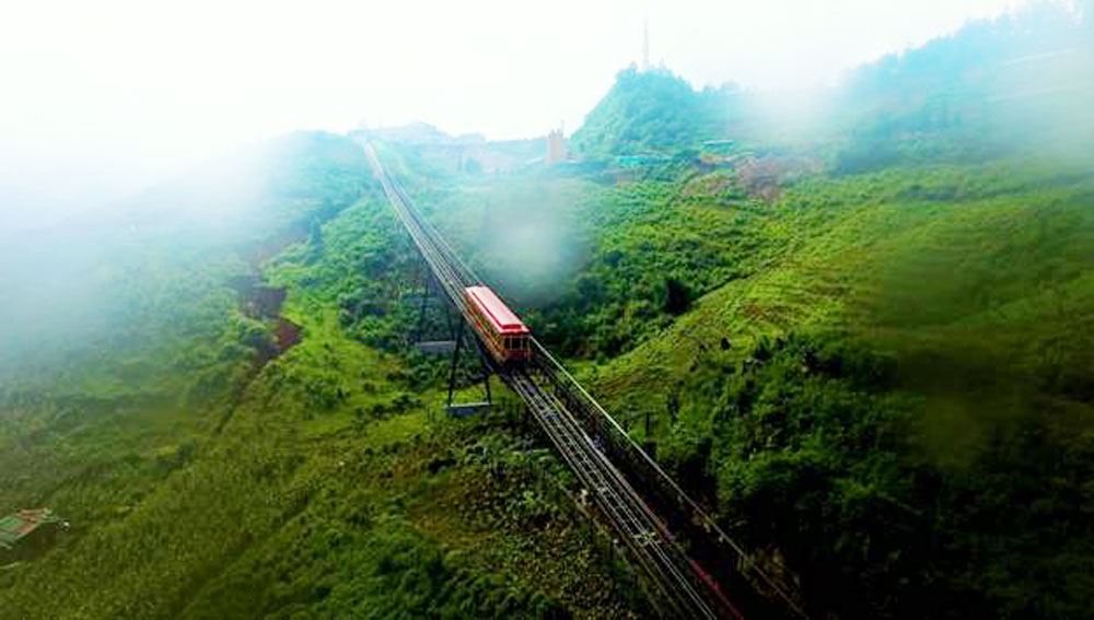 {keywords} {keywords}