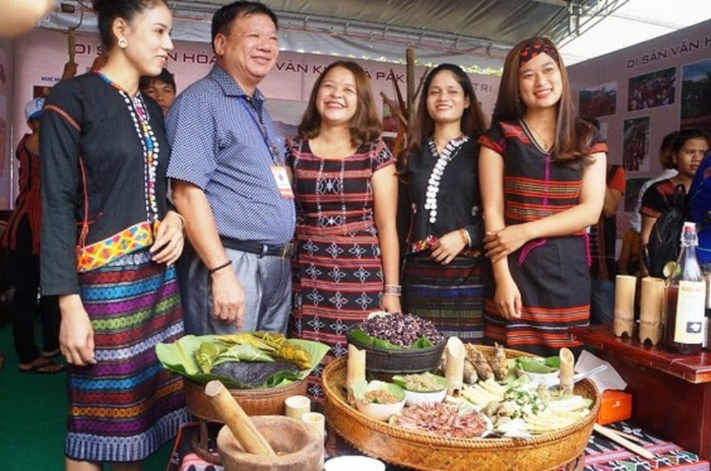 {keywords} {keywords}