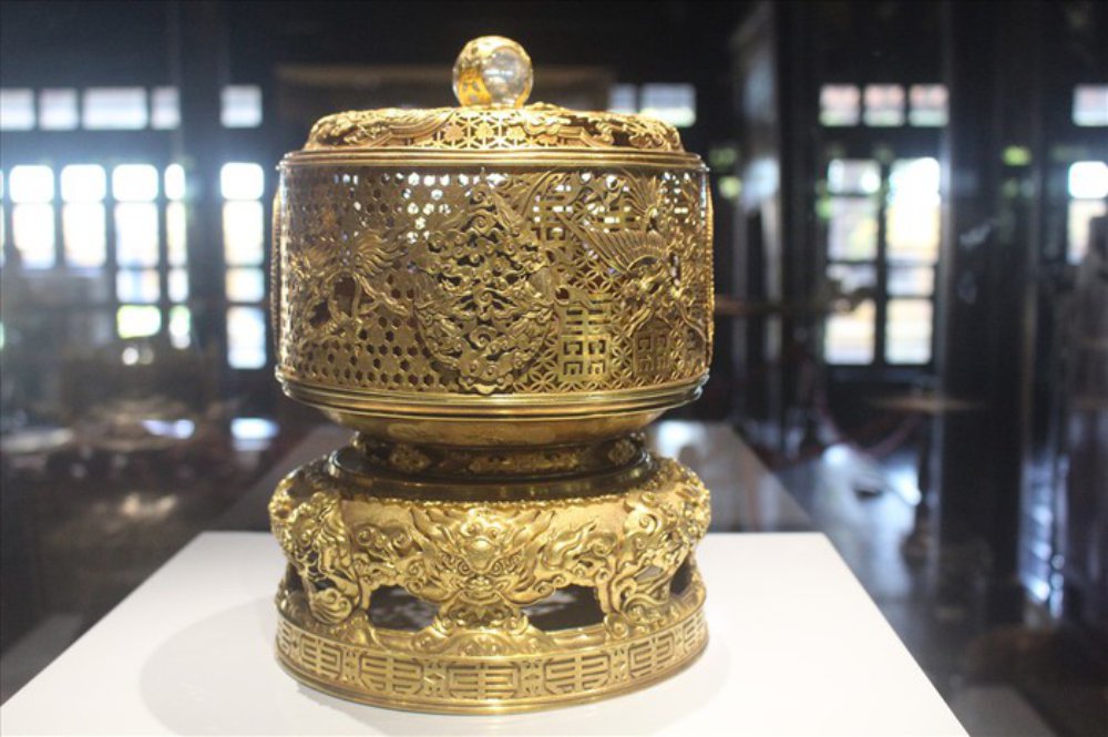 {keywords} {keywords}