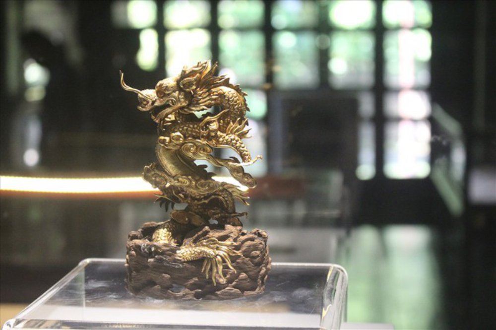 {keywords} {keywords}